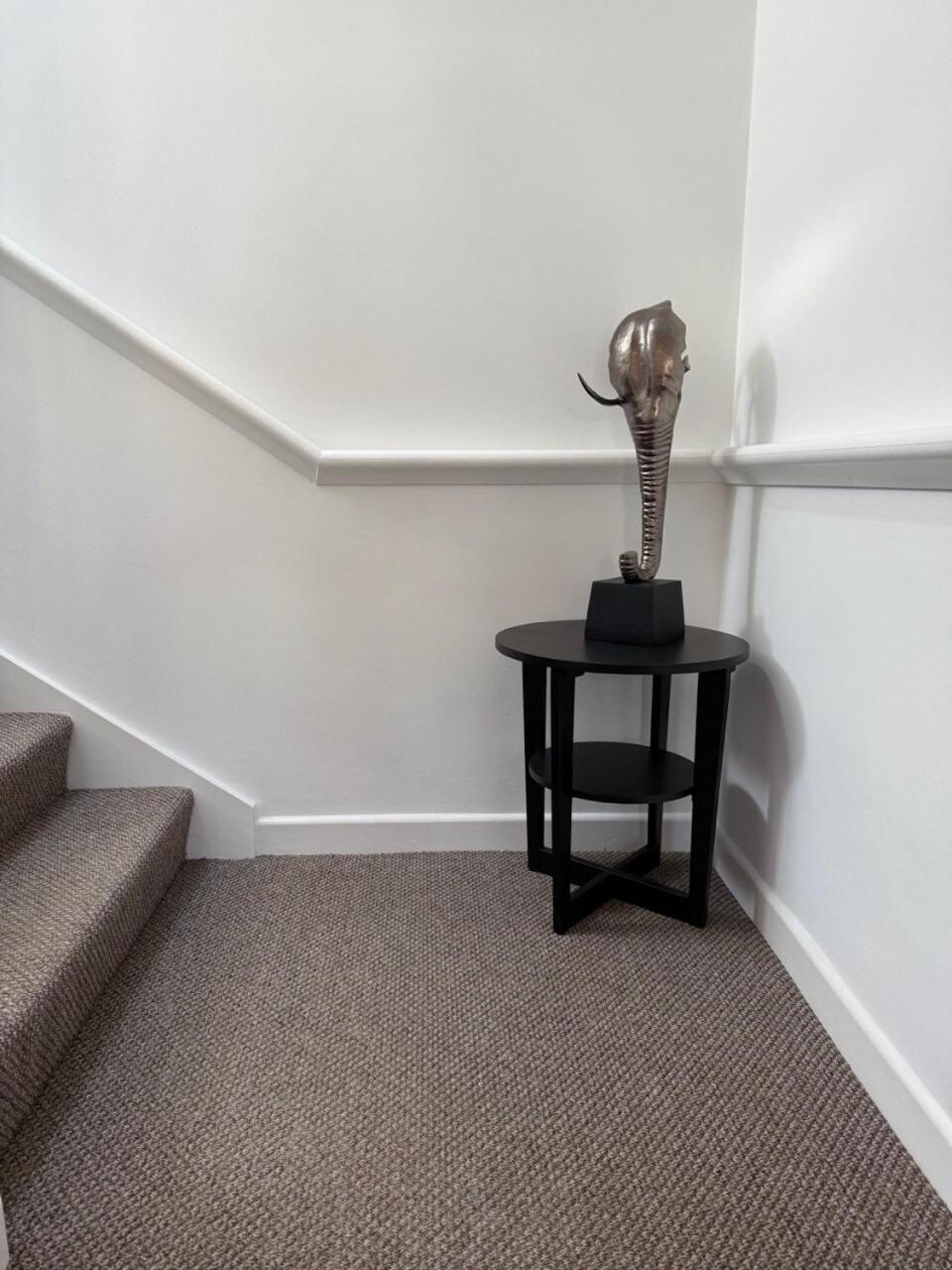 Stunning One Bed - Ox Apartment